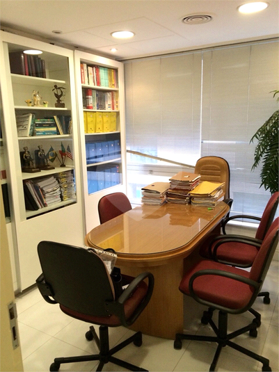 BARÃO DE SERRO AZUL