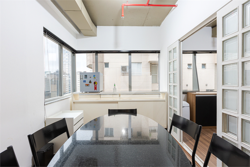 Edifício Capital Offices