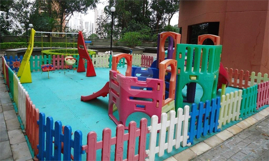 CARLBRIDGE PARK