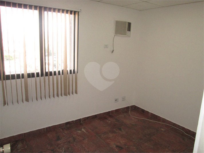 EMPRESARIAL SANTA INÊS