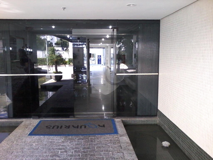 CONJUNTO COMERCIAL AQUÁRIUS