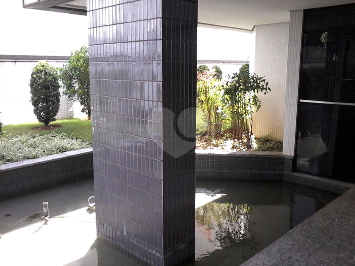 CONJUNTO COMERCIAL AQUÁRIUS