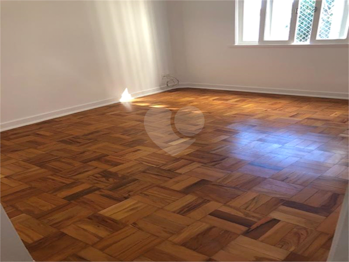 QUEEN MARGARETH ROSE