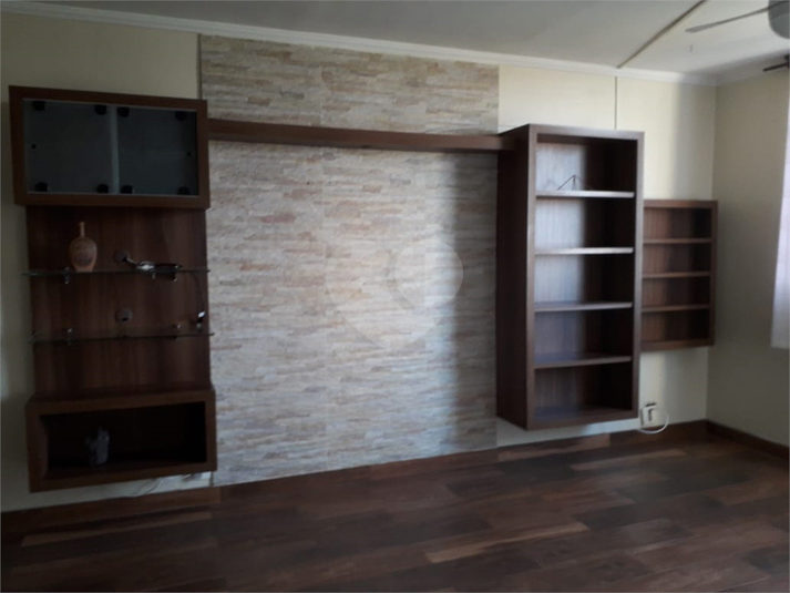 Condominio Camburiu