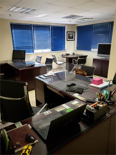 CAPITAL OFFICES