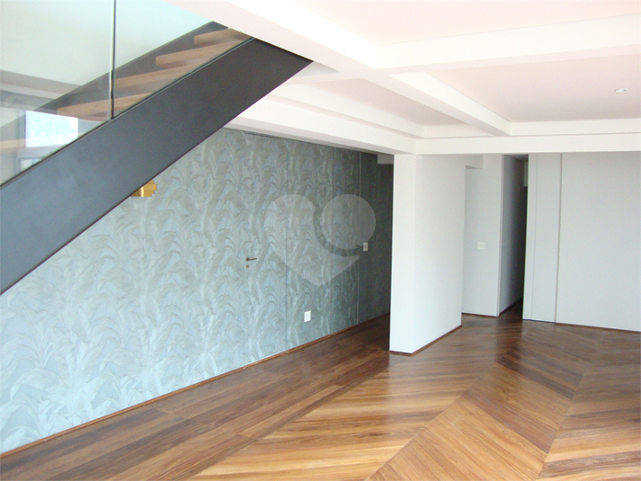 Wide View