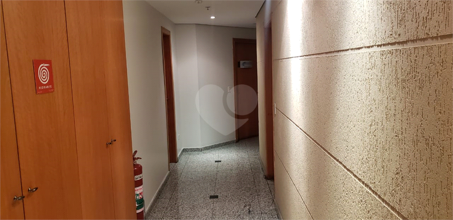 condomínio e edifício Santana Hill