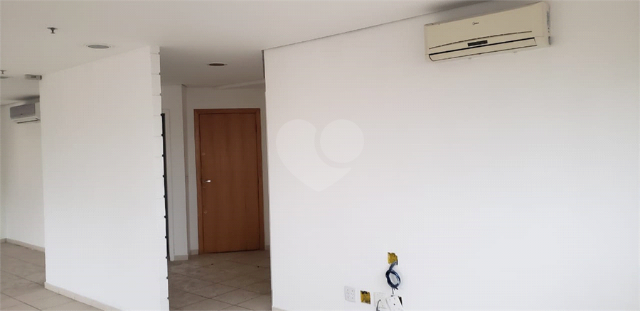 condomínio e edifício Santana Hill