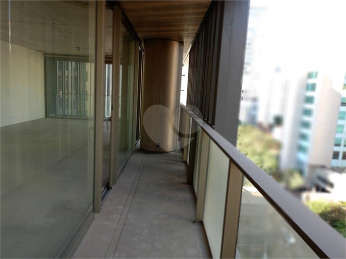 Praça Henrique Monteiro