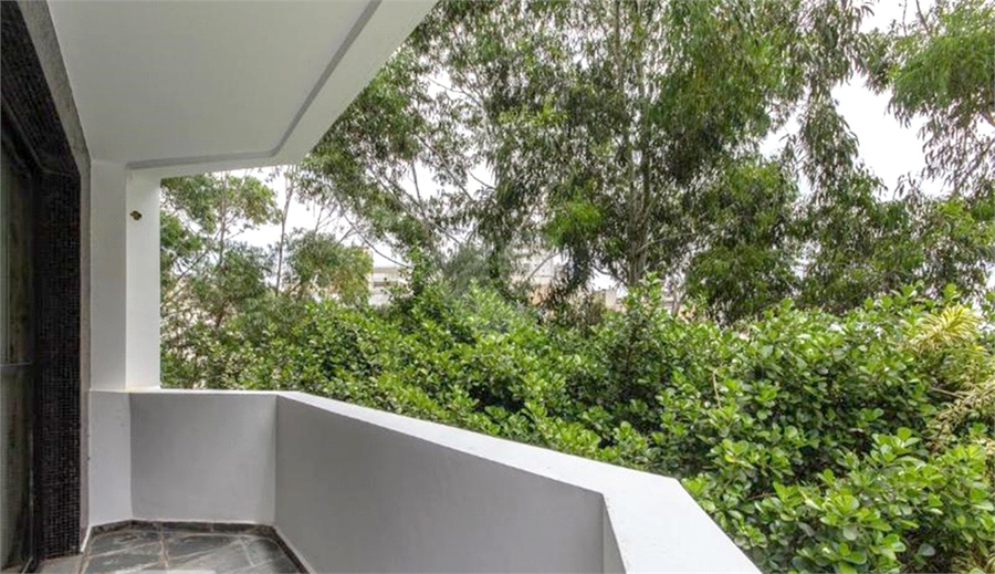 edificio golden garden