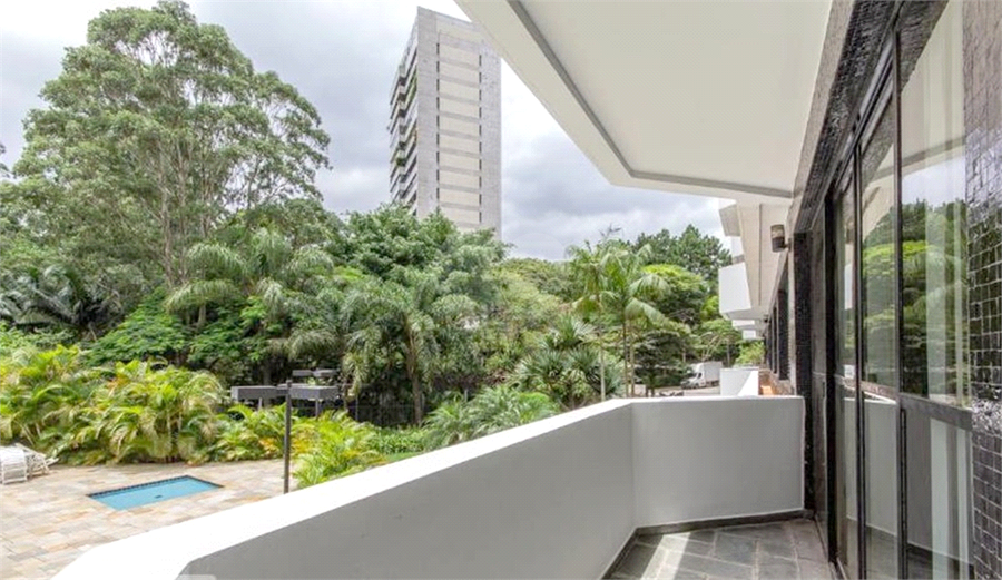 edificio golden garden