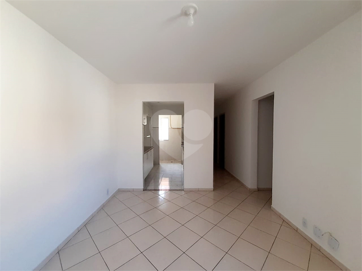 Condomínio Village Azaléia