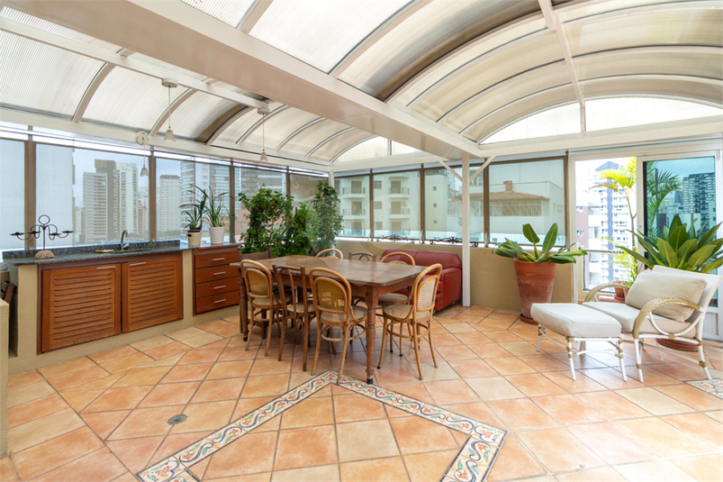 MAISON JUSTINE