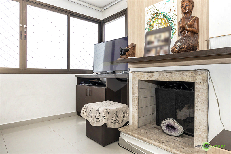 RUA ENGENHEIRO ARNALDO GLADOCH,25