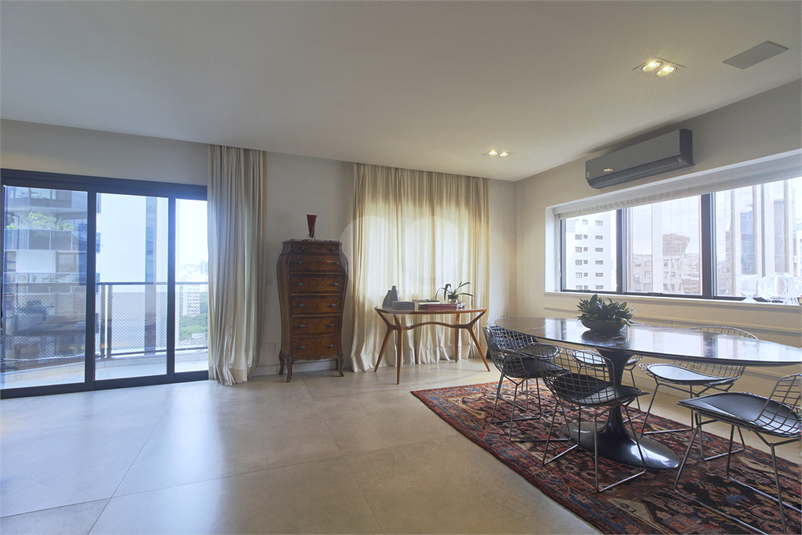 TRANSAMÉRICA LA RESIDENCE - JARDIM EUROPA