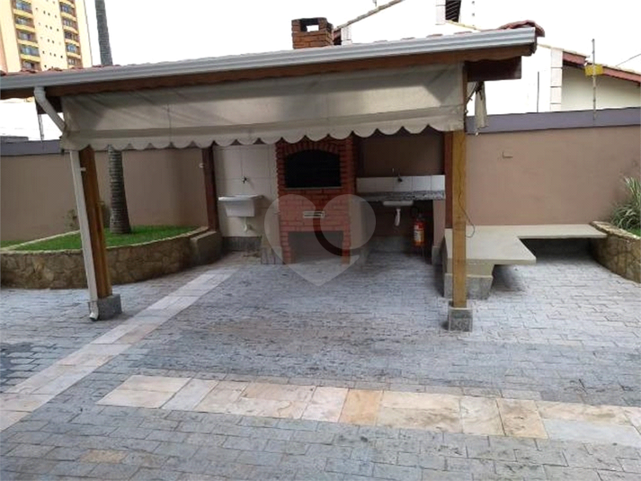 EDIFÍCIO SAINT LAURENT 