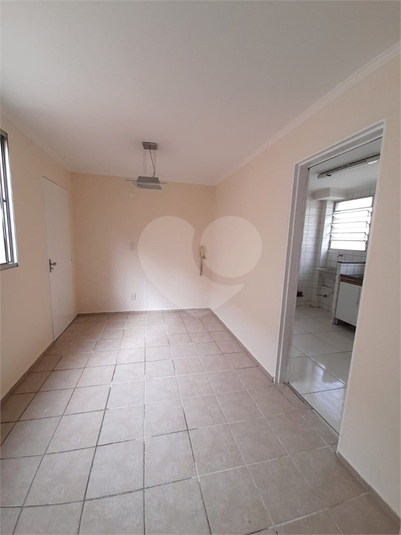 CONDOMÍNIO RESIDENCIAL CARLA