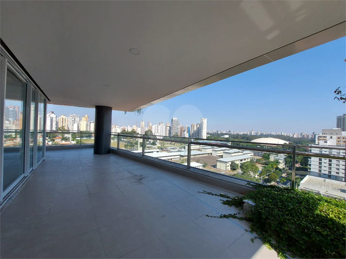 MN 15 Ibirapuera