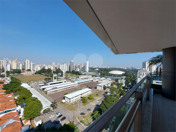 MN 15 Ibirapuera