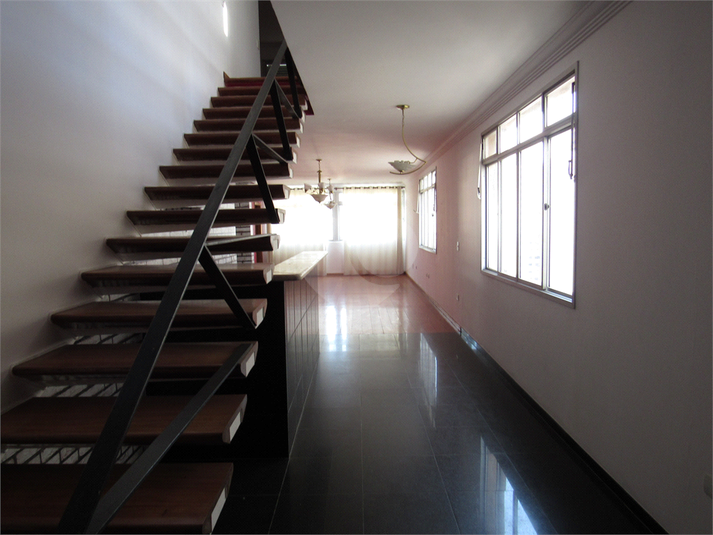 Condominio Edifício Ferferbaum