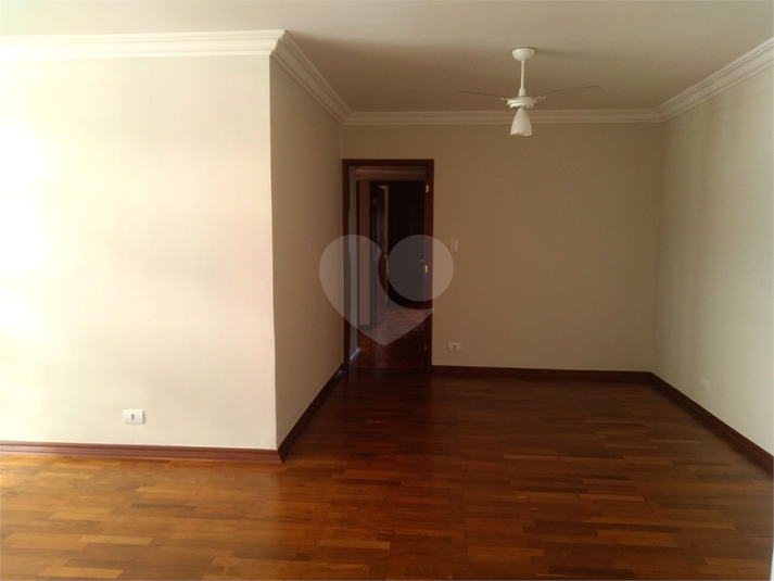 Condomínio Edifício Kent