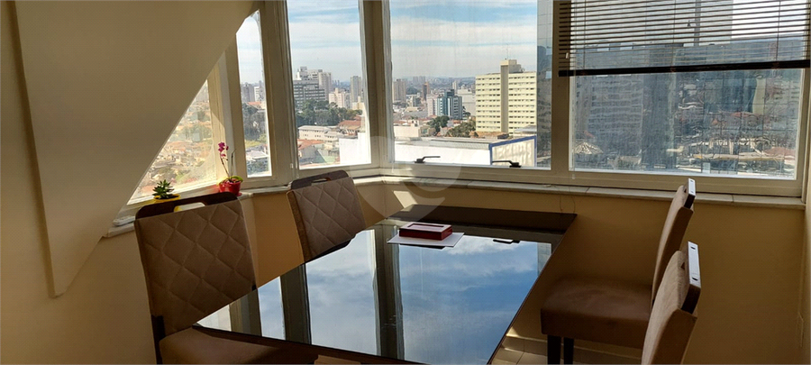 Ed Empresarial Cantareira