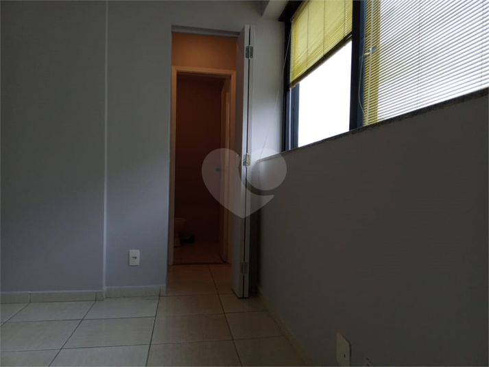 QUARTIER OFFICE CENTER