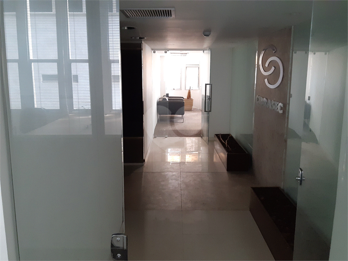 Mario Wallace Simonsen