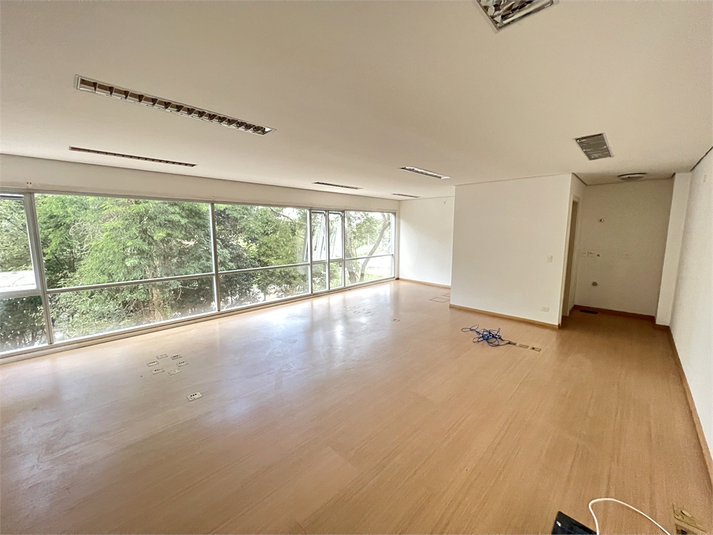 Condominio Empresarial Paulista Real parque 