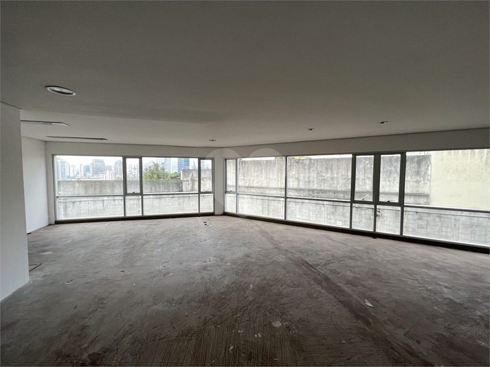 Condominio Empresarial Paulista Real parque 