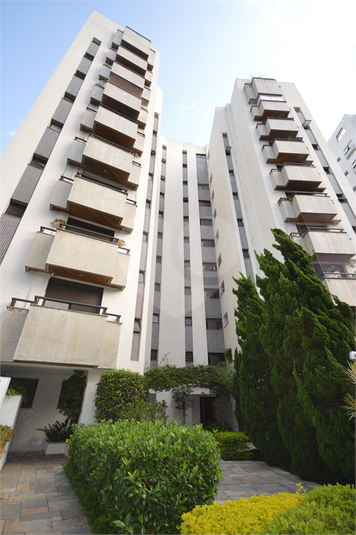 CONDOMÍNIO EDIFÍCIO EMERALD HILLS