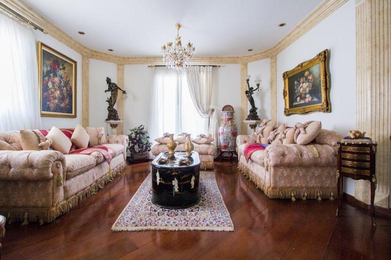 ILE ROYALE