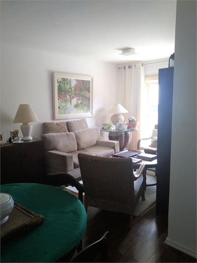 SANTO ALBERTO E SANTA HELENA