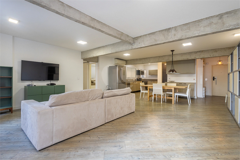 MAISON VERT