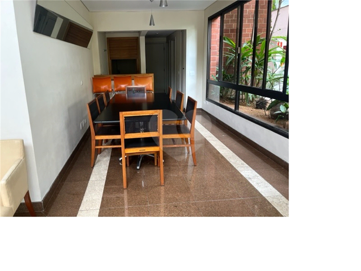 MAYFAIR GARDENS