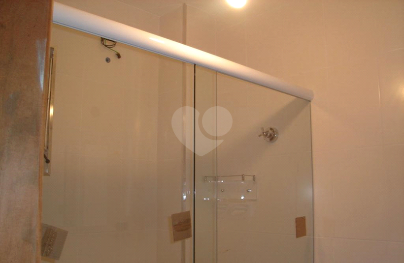 CONDOMÍNIO FAGUNDES VARELLA