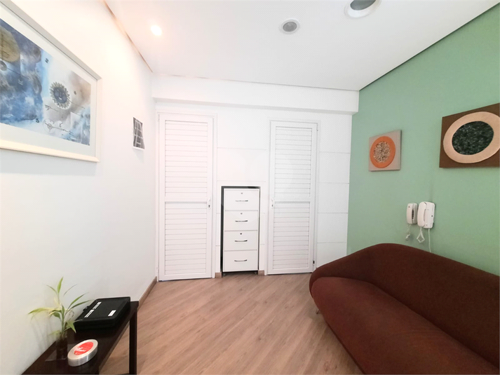 Edifício General Office Building