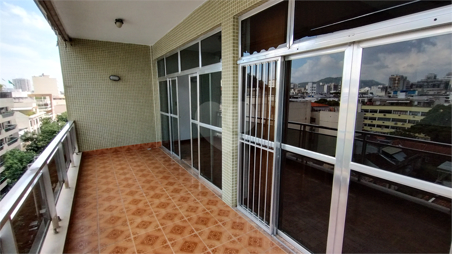 Condomínio Edificio Sa IV