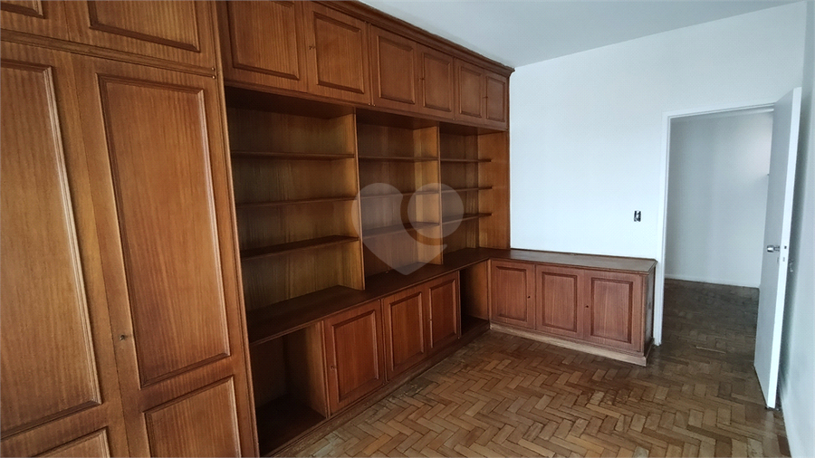 Condomínio Edificio Sa IV