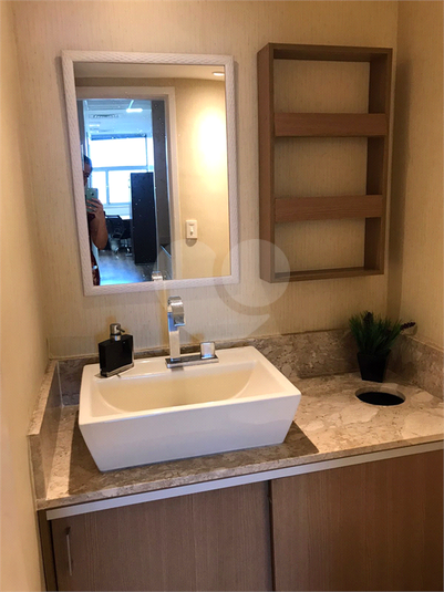 Edifício "AVENIDA CENTRAL"