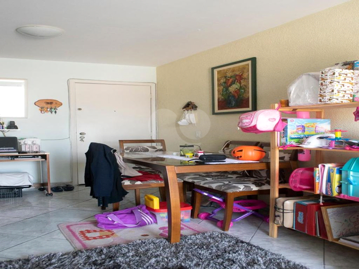 VILLAGE SAINT JEAN &AMP; JACQUES