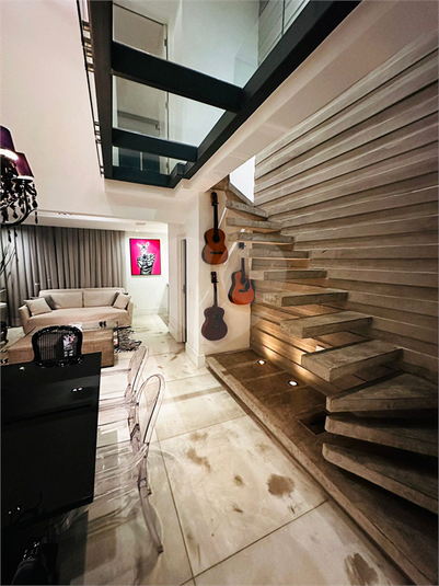 ATTIC URBAN LIVING