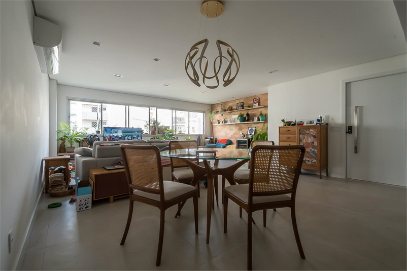 CONDOMÍNIO QUINTO ANDAR - 04618-030 - 981