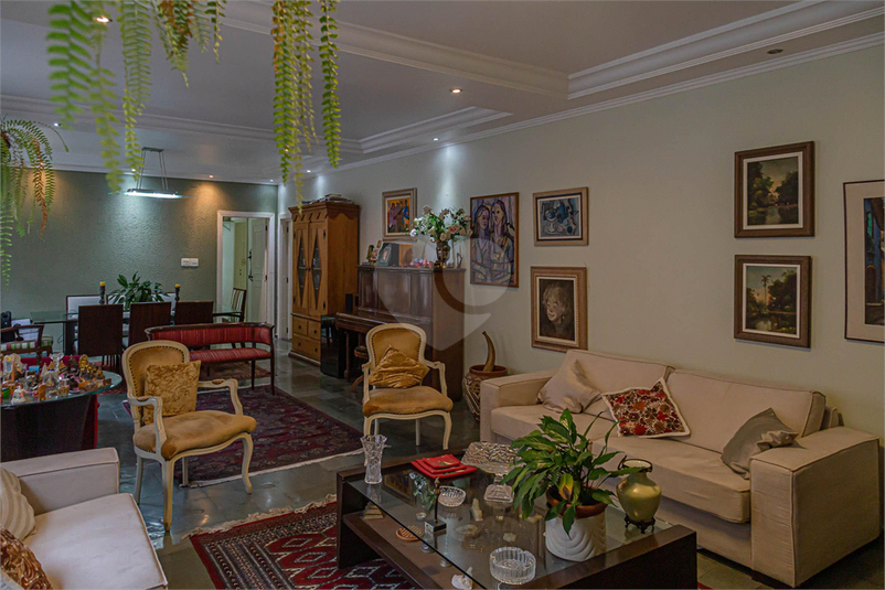 Edifício Ignácio Souza Varella