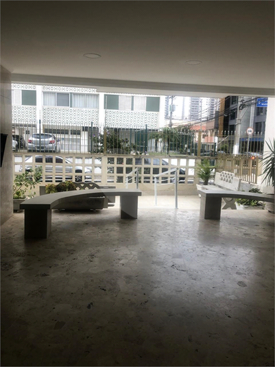 Condomínio Edifício Atenas 