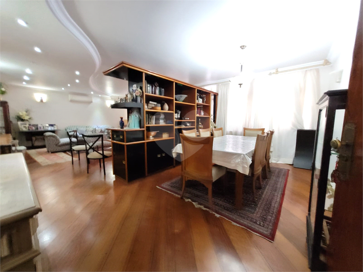 CONDOMINIO CECI PERI