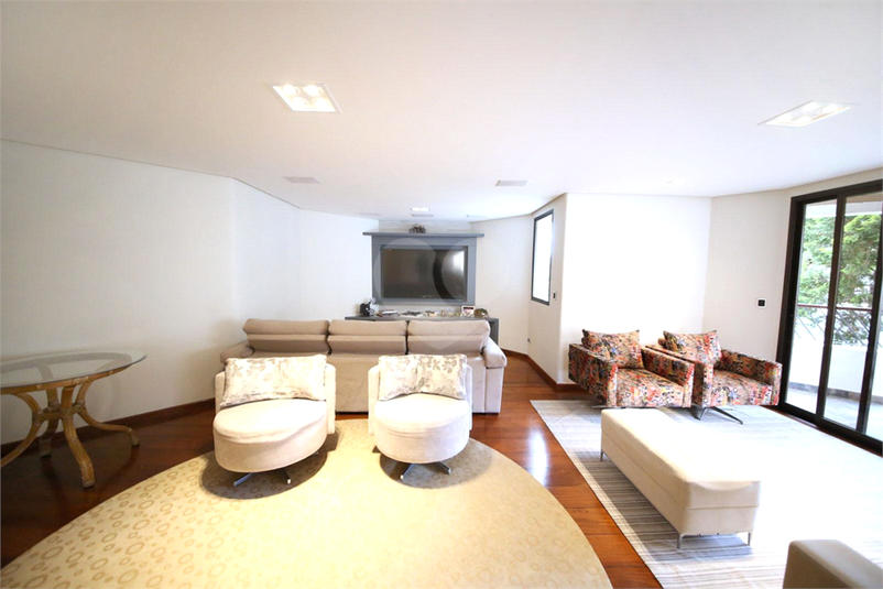 CONDOMÍNIO QUINTO ANDAR - 04613-000 - 1177