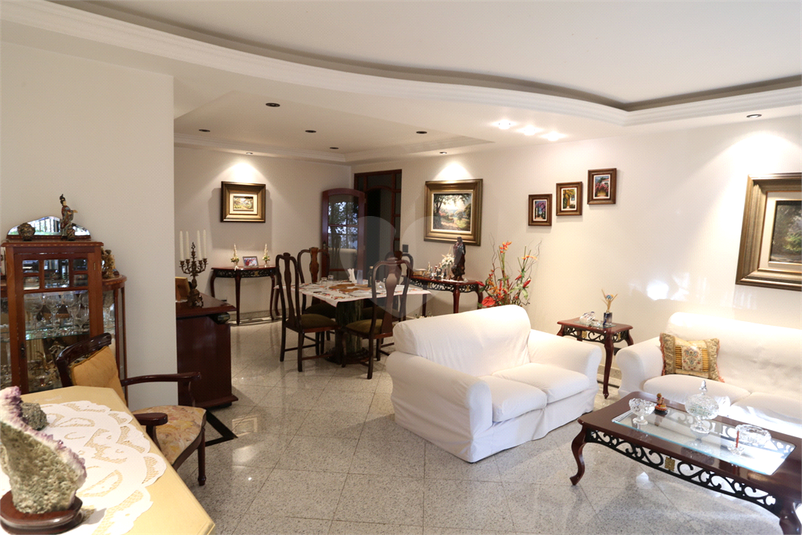 Edifício "DR. DOMINGOS SABOYA"