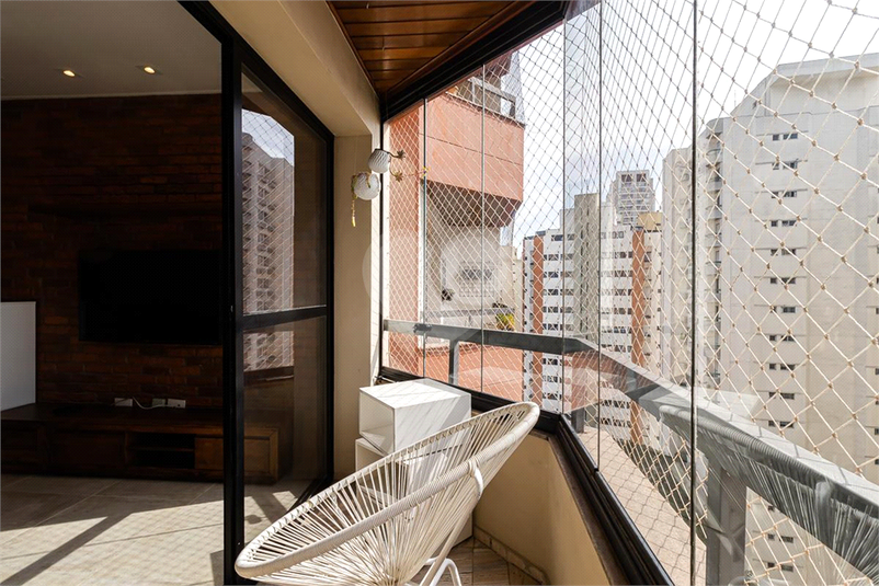 CONDOMINIO EDIFICIO AROEIRA