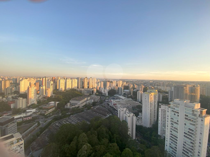 ÁGUAS DE MARÇO